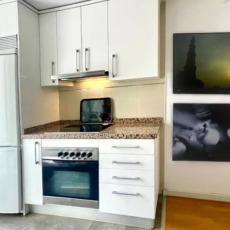 Apartment Maravilloso Centrico De 70m2, Jardin Propio 40m2 Con Piscina Ninos Y Parking Opcional *
