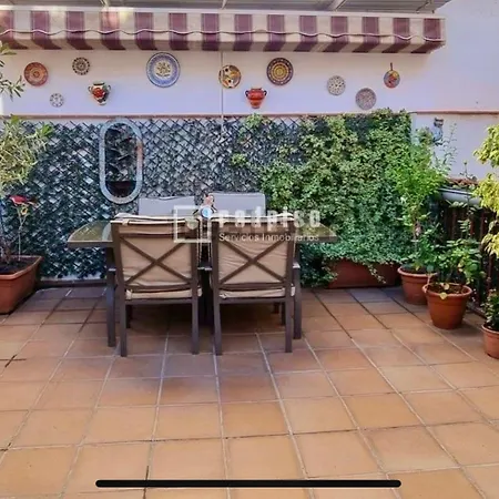 Apartment Maravilloso Centrico De 70m2, Jardin Propio 40m2 Con Piscina Ninos Y Parking Opcional Malaga