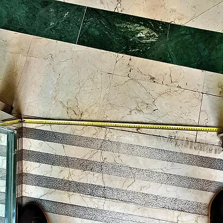 Maravilloso Centrico De 70m2, Jardin Propio 40m2 Con Piscina Ninos Y Parking Opcional Apartment *