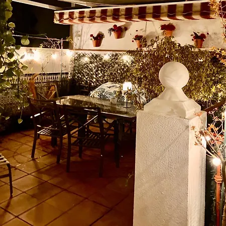 Maravilloso Centrico De 70m2, Jardin Propio 40m2 Con Piscina Ninos Y Parking Opcional *